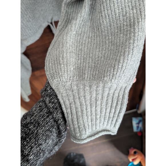 American Eagle Cropped Sweater Hoodie Woman's XL - Picture 9 of 9